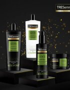 TRESemmé Flawless Curls Masca de par pentru păr creț 440 ml