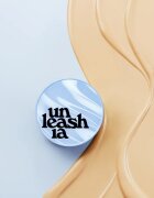 Unleashia Babe Skin Baby Blue Cushion burete cu machiaj de lungă durată SPF 40 culoare 17C Seraphic 15 g