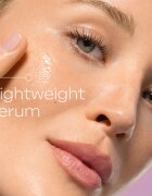 Weleda Serum Drops Hyaluronic Moisture ser hidratant pentru stralucire 30 ml