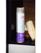 Wella Deluxe Pure Fullness fixativ pentru păr cu fixare foarte puternică pentru volum 250 ml