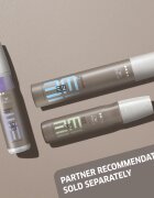 Wella Professionals Eimi Flexible Finish spray modelator pentru intarire si o mai buna flexibilitate a parului 250 ml