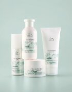 Wella Professionals Nutricurls Waves & Curls Balsam de curățare pentru par ondulat si cret 250 ml