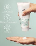 Wella Professionals Nutricurls Waves & Curls balsam hranitor pentru par usor de pieptanat 1000 ml