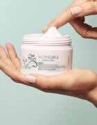 Wella Professionals Nutricurls Waves & Curls masca de netezire pentru par ondulat si cret 150 ml