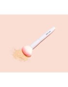 Wet n Wild Essential Powder Brush pensula pentru aplicarea pudrei 1 buc