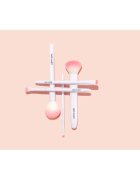 Wet n Wild Essential Small Concealer Brush pensula pentru corector mic 1 buc