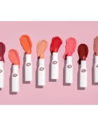 Wet n Wild MegaLast ruj strălucitor cu efect de hidratare culoare Fire-Fighting 3.3 g