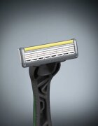 Wilkinson Sword Quattro Essential 4 Sensitive Precision aparat de ras de unică folosință 3 buc