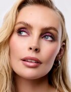 WONDERSKIN IYKYK creion pentru ochi culoare Vixen 1.4 g