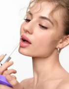 WONDERSKIN Lip Relapse Plumping Gloss lip gloss cu efect de crestere culoare Clear 3.57 ml