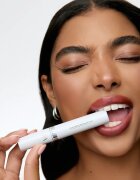 WONDERSKIN Wonder Blading All-Day Lip Stain Ruj de buze lichid de lunga durata culoare Demure 4 ml