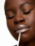 WONDERSKIN Wonder Blading Top Gloss lip gloss cu particule stralucitoare culoare Silver Glitter 4 ml