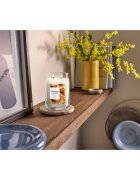 Yankee Candle Caramel Kiss lumânare parfumată 567 g
