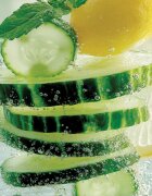 Yankee Candle Cucumber Mint Cooler lumânare parfumată Signature 110 g