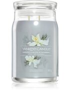 Yankee Candle Smoked Vanilla & Cashmere lumânare parfumată Signature 567 g