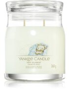 Yankee Candle Soft Blanket lumânare parfumată 368 g