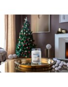 Yankee Candle Winter Walk lumânare parfumată 567 g