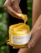 Ziaja Baltic Home Spa Fit Mango exfoliant cu bob aspru cu glicerina 300 ml
