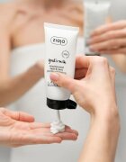 Ziaja Goat's Milk curatare usoara dupa exfoliere pentru față și gât 75 ml