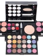 ZMILE COSMETICS All You Need To Go make-up set