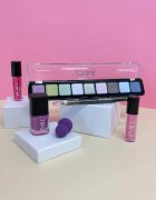 ZMILE COSMETICS Merry Berry servietă pentru cosmetice