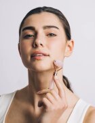 Zoë Ayla Rose Quartz Luxurious Facial Roller rolă pentru masaj faciale 1 buc
