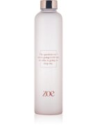 ZOE Quote Glass Bottle sticlă pentru apă culoare Pink 1 buc