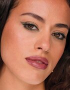 ZOEVA Pout Perfect Lipstick Pencil ruj in creion culoare Emma 4 g
