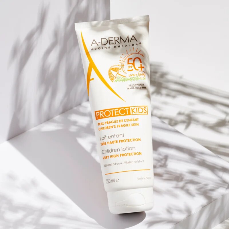 A-Derma Protect Kids Children Lotion Ptrotectie solara pentru copii SPF 50+ 250 ml