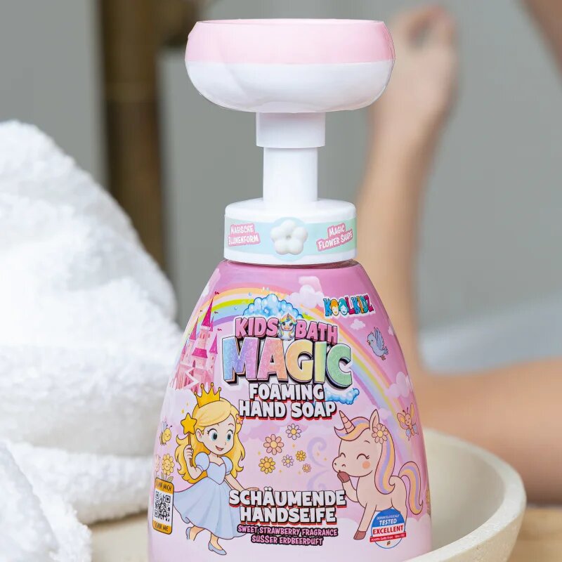 Accentra KOOLKIDZ Sapun spuma pentru maini cu pompa parfum Sweet Strawberry 310 ml