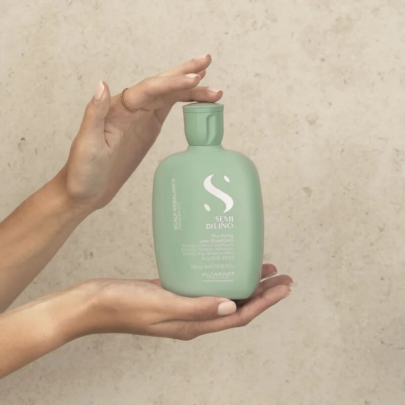 Alfaparf Milano Semi Di Lino Scalp Rebalance sampon de curatare delicat anti matreata 250 ml