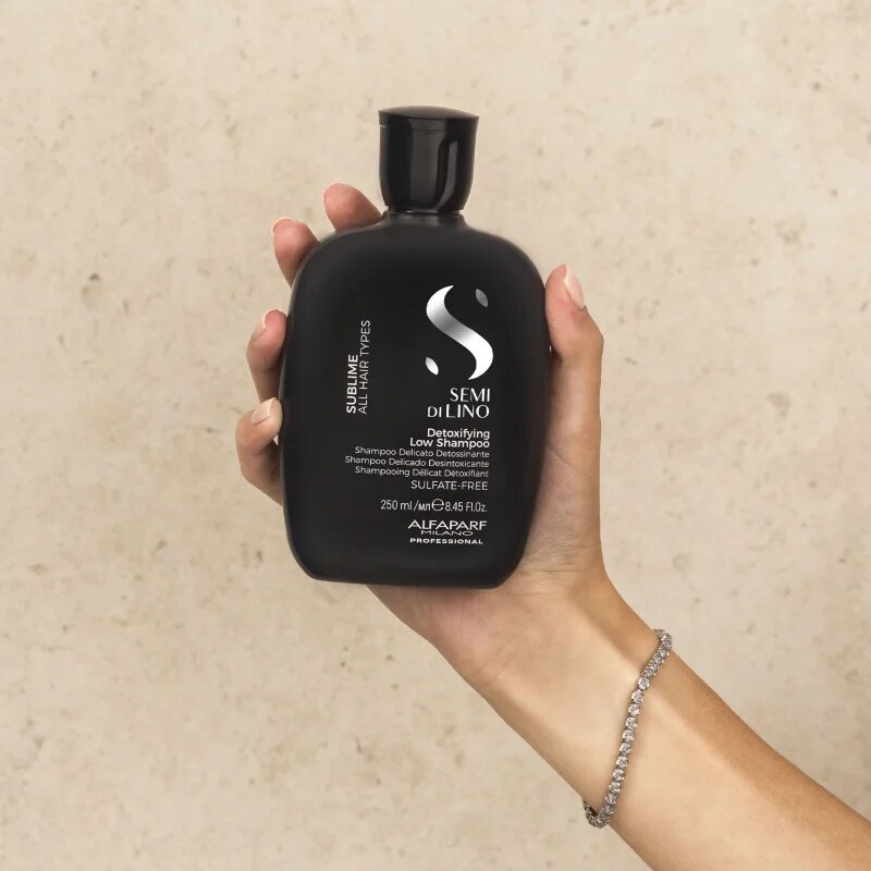 Alfaparf Milano Semi di Lino Sublime șampon detoxifiant pentru curățare pentru toate tipurile de păr 250 ml