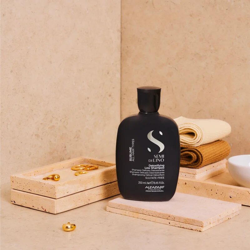 Alfaparf Milano Semi di Lino Sublime șampon detoxifiant pentru curățare pentru toate tipurile de păr 250 ml