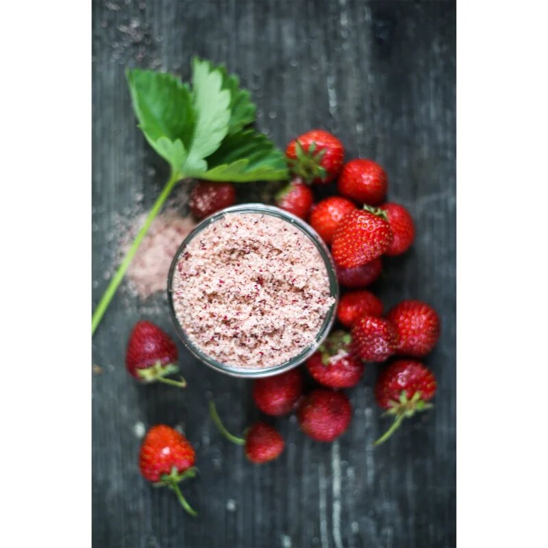 Almara Soap Body Scrub exfoliant de corp cu zahăr pentru celulită cu parfum Strawberry Cream 180 g
