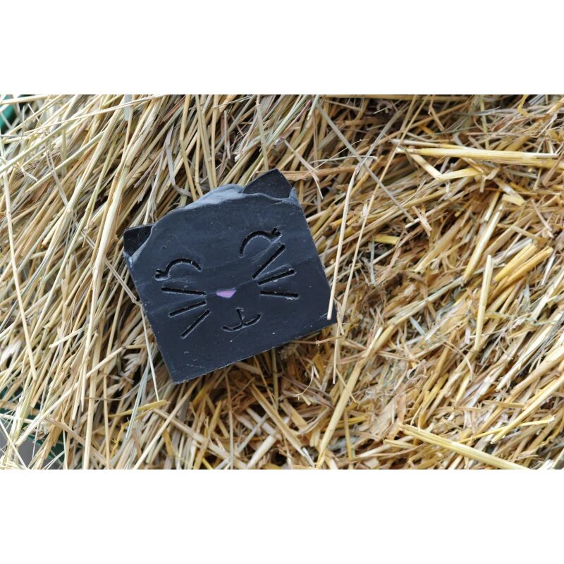 Almara Soap My Happy Cat sãpun lucrat manual cu arome de piersici pentru copii 100 g