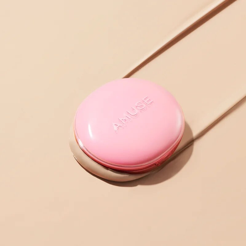 AMUSE Dew Power Vegan Cushion burete cu machiaj de lungă durată pentru strălucirea și netezirea pielii culoare 1.5 Natural 15 g