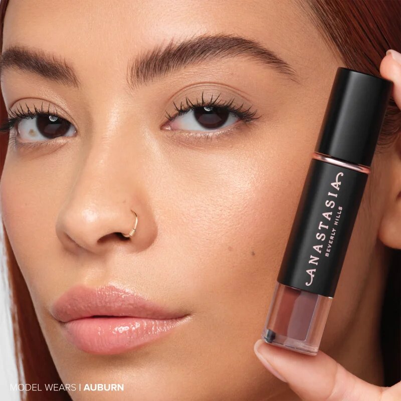 Anastasia Beverly Hills Volumizing Tinted Brow Gel gel de sprancene de lungă durată culoare Auburn 3.2 ml