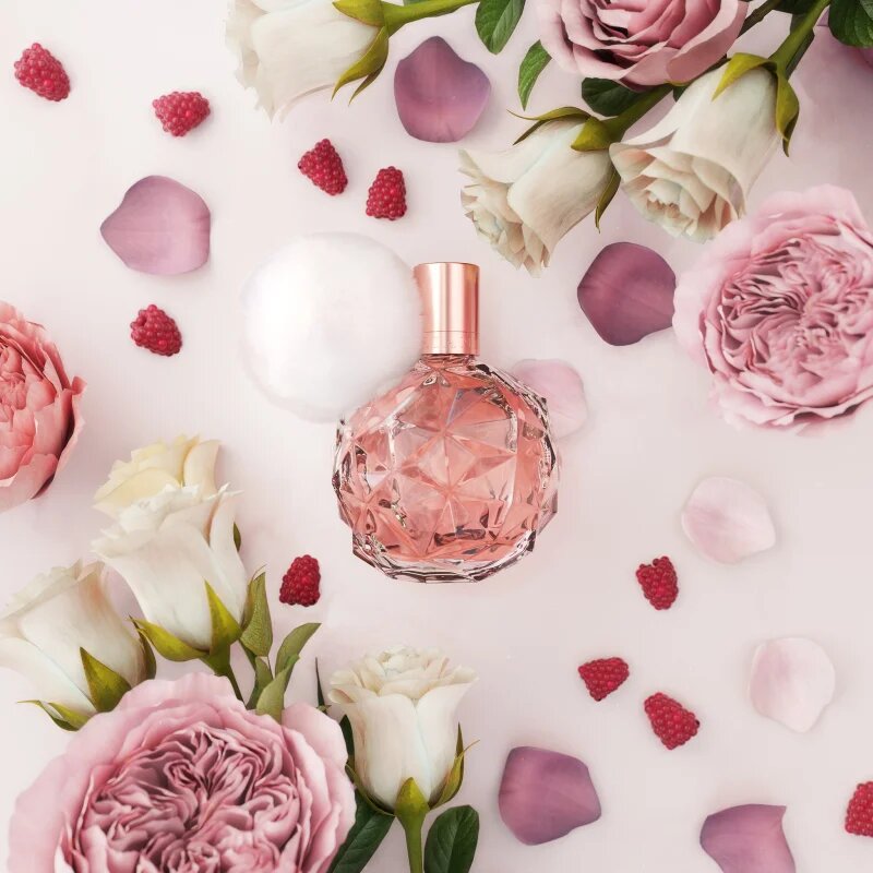Ariana Grande Ari Eau de Parfum pentru femei 50 ml