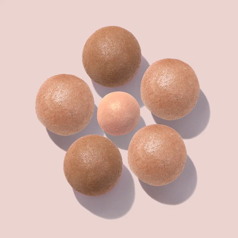 Avon Ultra Colour Pearls perle bronzante culoare Medium Bronze 28 g