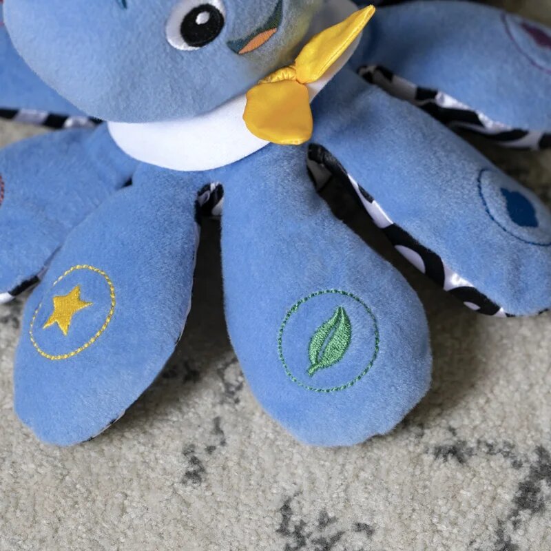 Baby Einstein Octoplush™ jucărie muzicală 3m+ 1 buc