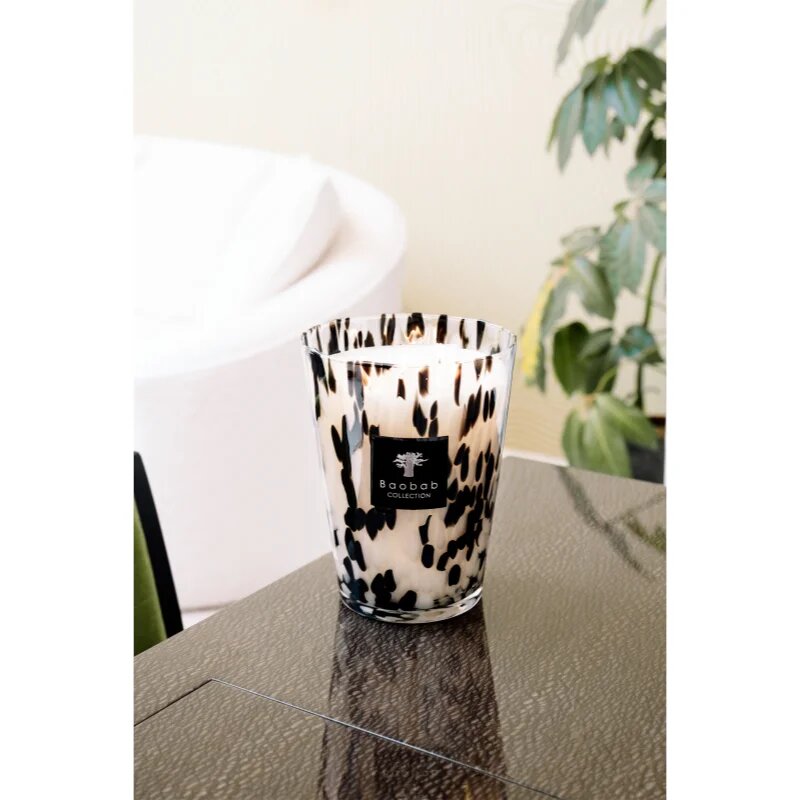 Baobab Collection Pearls Black lumânare parfumată 3000 g