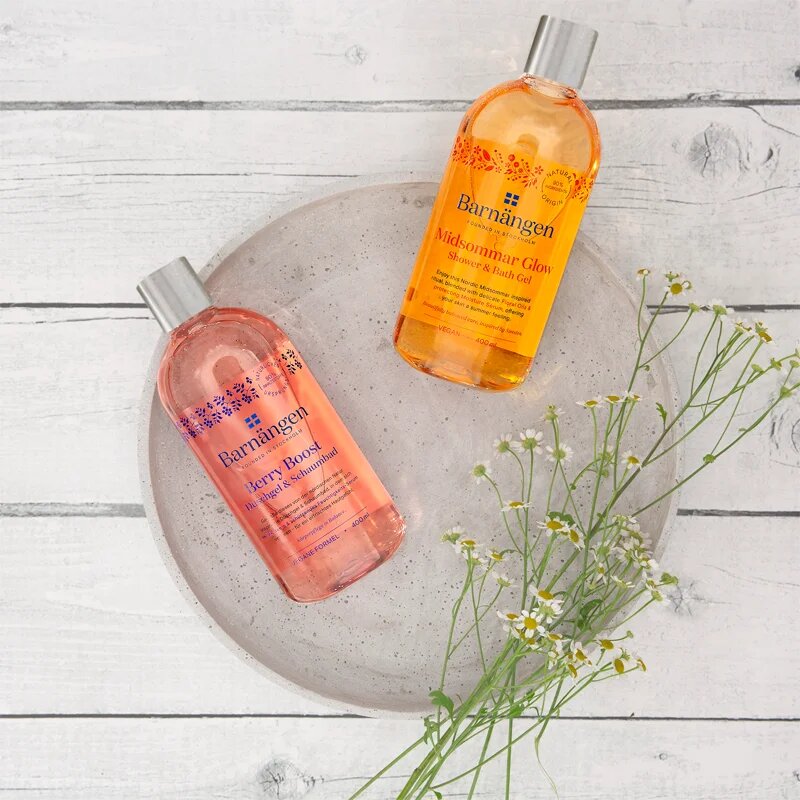 Barnängen Berry Boost gel de dus si baie 400 ml