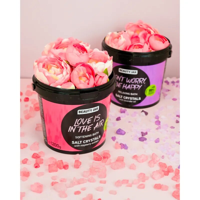 Beauty Jar Don't Worry Be Happy sare de baie relaxanta cu esente de lavanda 1.2 kg