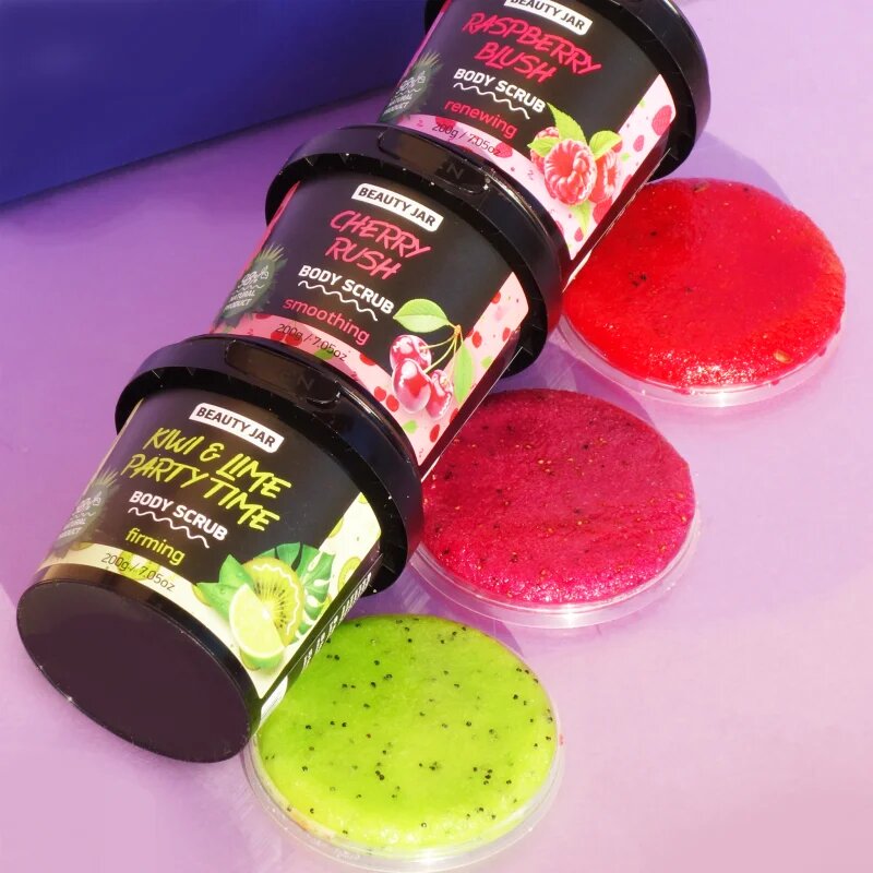 Beauty Jar Raspberry Blush peeling pentru corp cu efect revigorant 200 g
