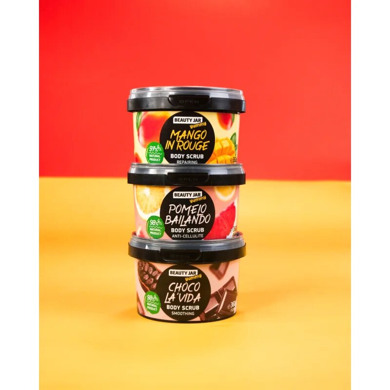 Beauty Jar Yummy Choco La'vida exfoliant pentru corp 360 g