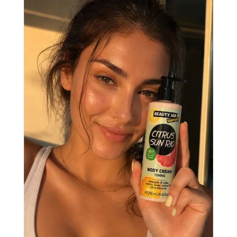 Beauty Jar Yummy Citrus Sun Rio crema de corp 250 ml