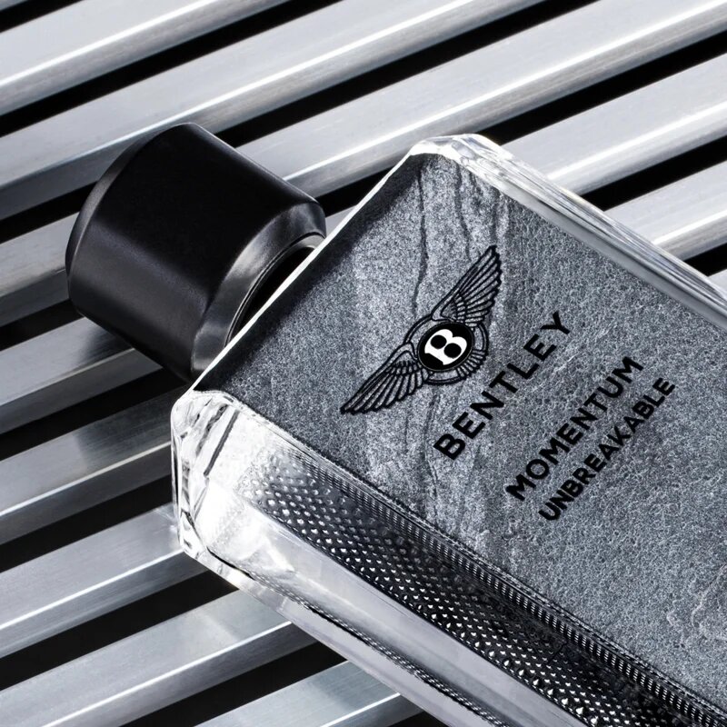 Bentley Momentum Unbreakable Eau de Parfum pentru bărbați 100 ml