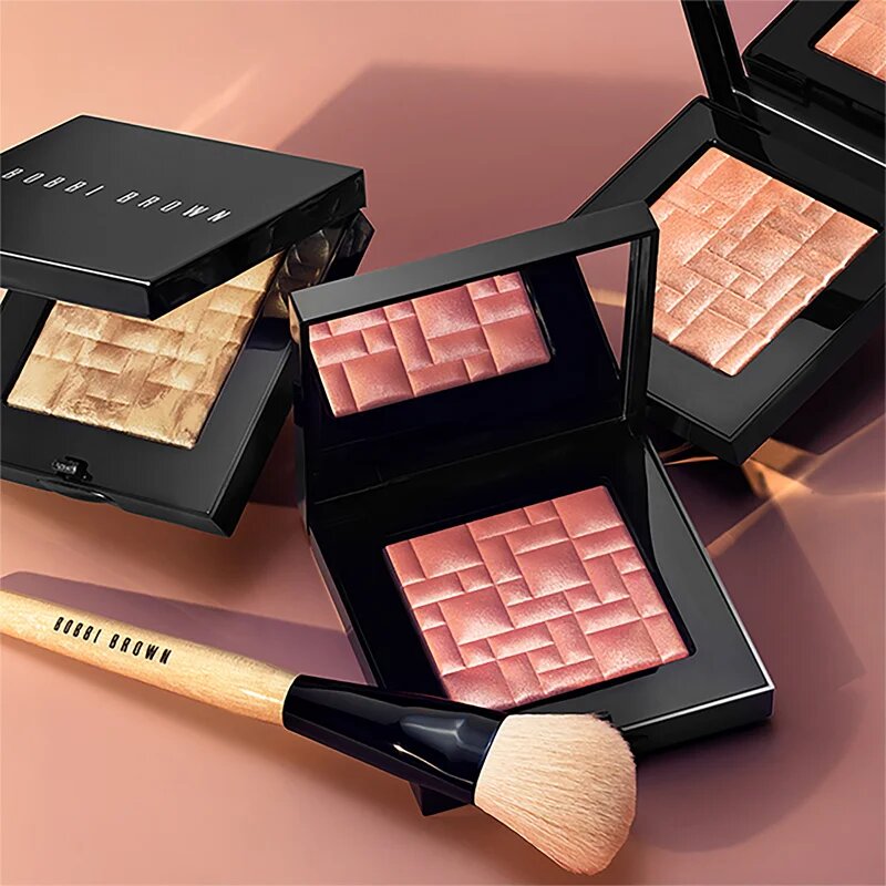 Bobbi Brown Highlighting Powder iluminator culoare Bronze Glow 8 g