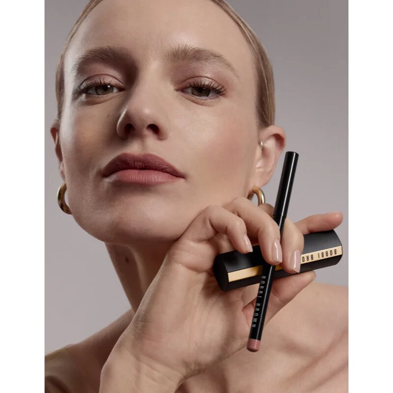 Bobbi Brown Luxe Cashmere Matte Lipstick ruj mat culoare Pink Suede 3.5 g
