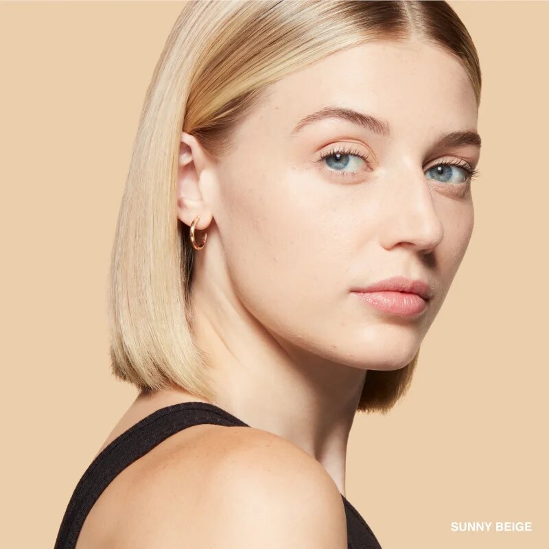 Bobbi Brown Sheer Finish Pressed Powder pudră compactă culoare Sunny Beige 9 g